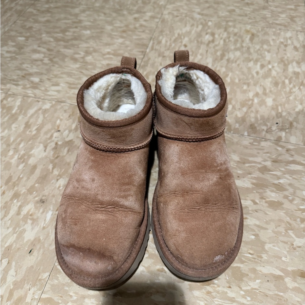 UGG Classic Ultra Mini